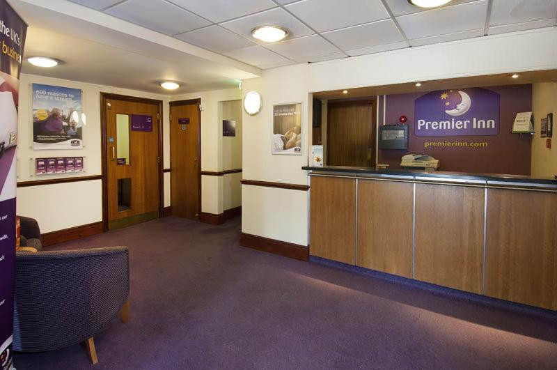 Premier Inn Milton Keynes South Kültér fotó
